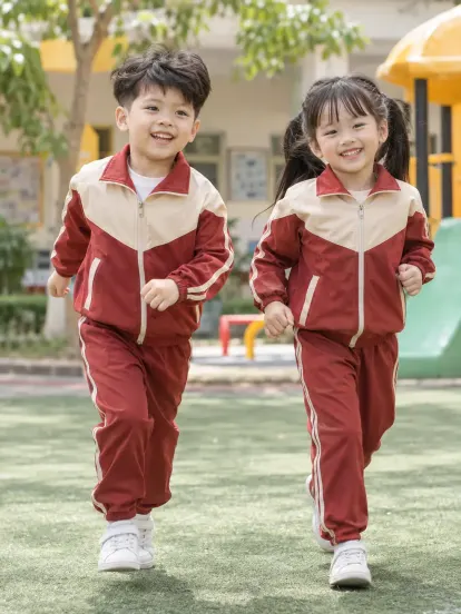 Đồng Phục Mầm Non Áo Khoác Nhẹ Đỏ Gạch Kem Compact Fit