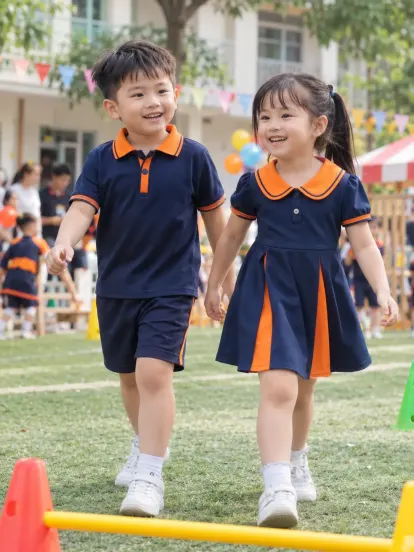 Đồng Phục Mầm Non Váy Bé Gái Xanh Navy Cam Piquecool
