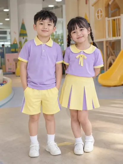 Đồng Phục Mầm Non Bộ Hè Tím Nhạt Vàng Piquecool