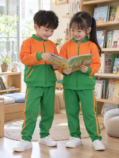 Đồng Phục Mầm Non Áo Khoác Nhẹ Cam Tươi Xanh Lá Compact Fit